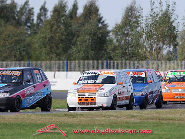 Claudio Alonso en el Turismo Pista en La Plata